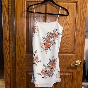 NWOT Floral Trixxi mini dress 🌺